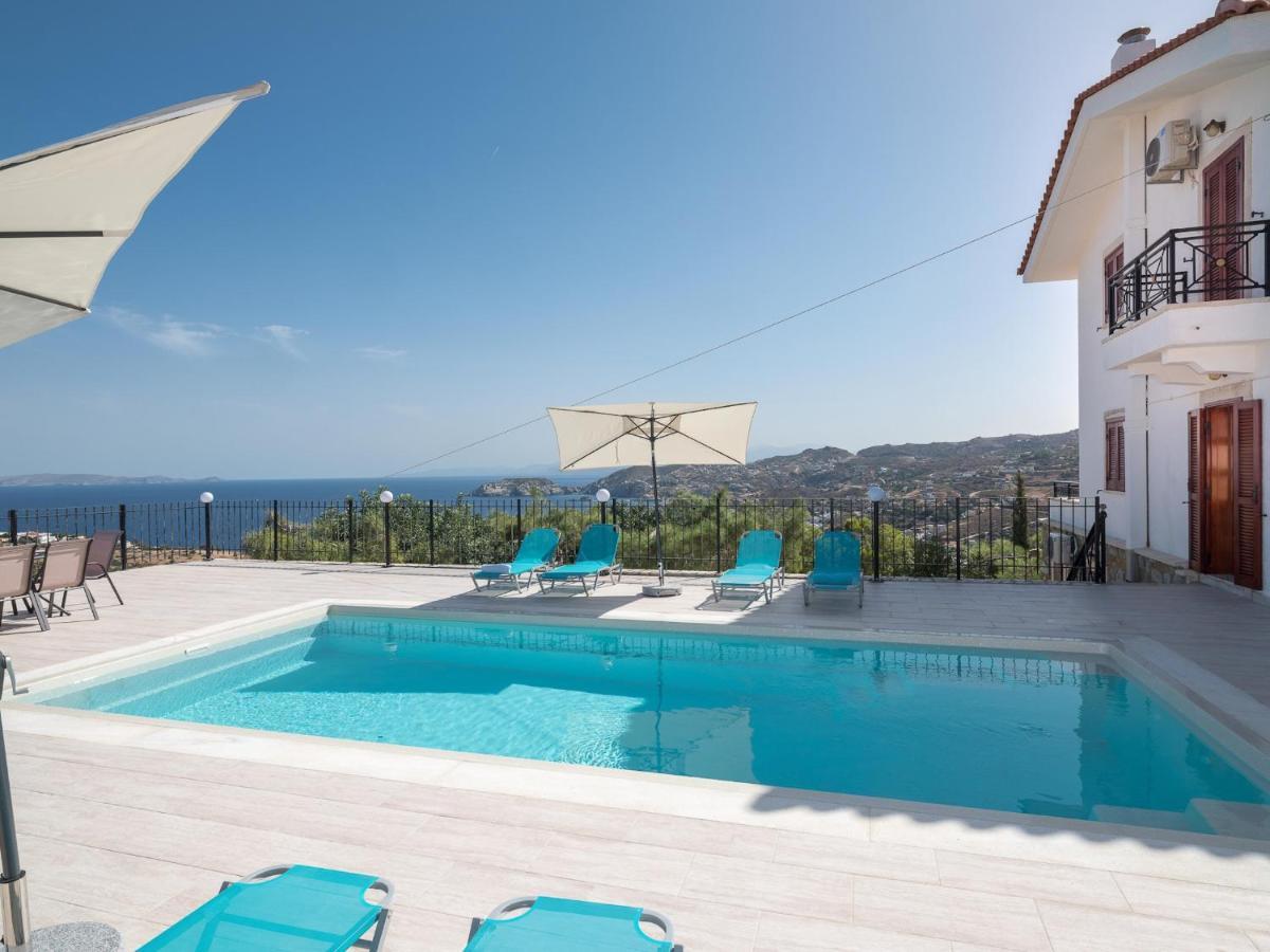 Aura Pine Villa