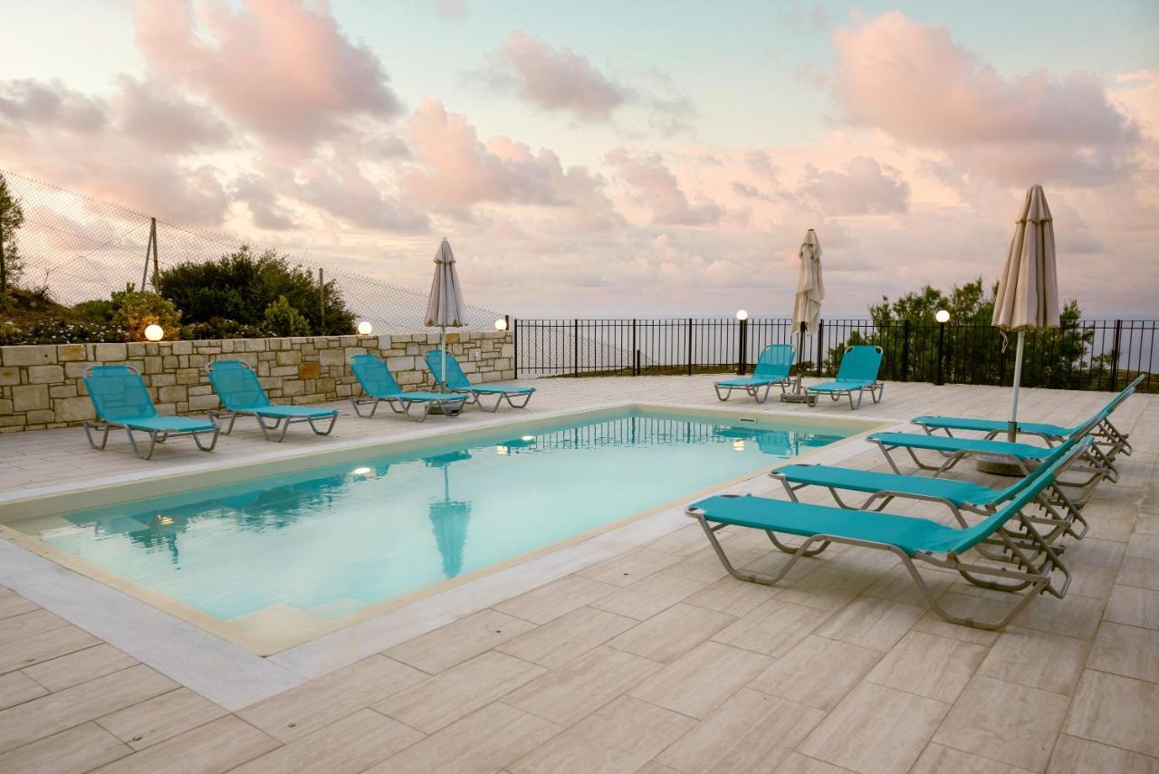 Villa Aura Pine Agia Pelagia (Crete)
